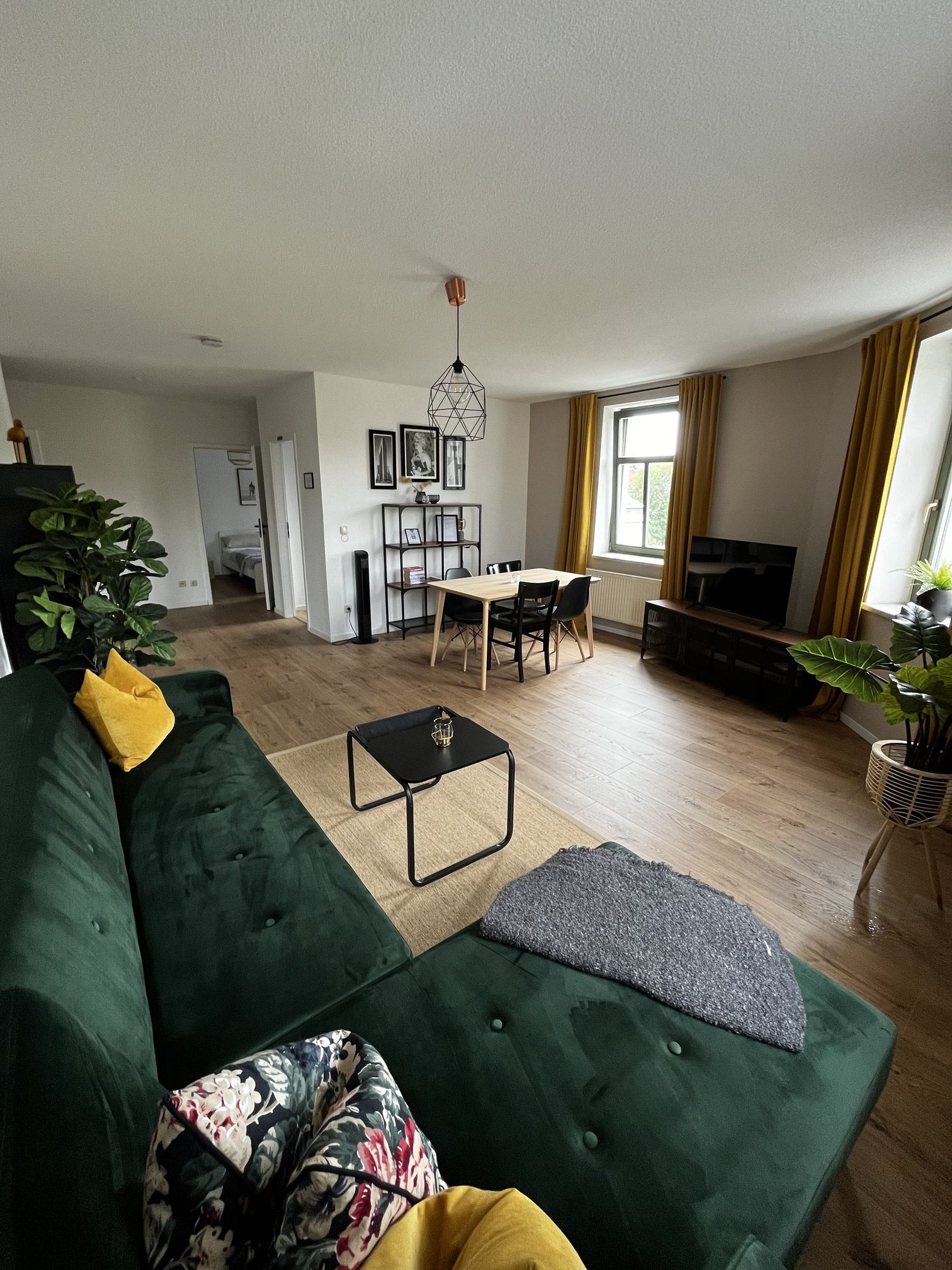 Midcentury Smart Home