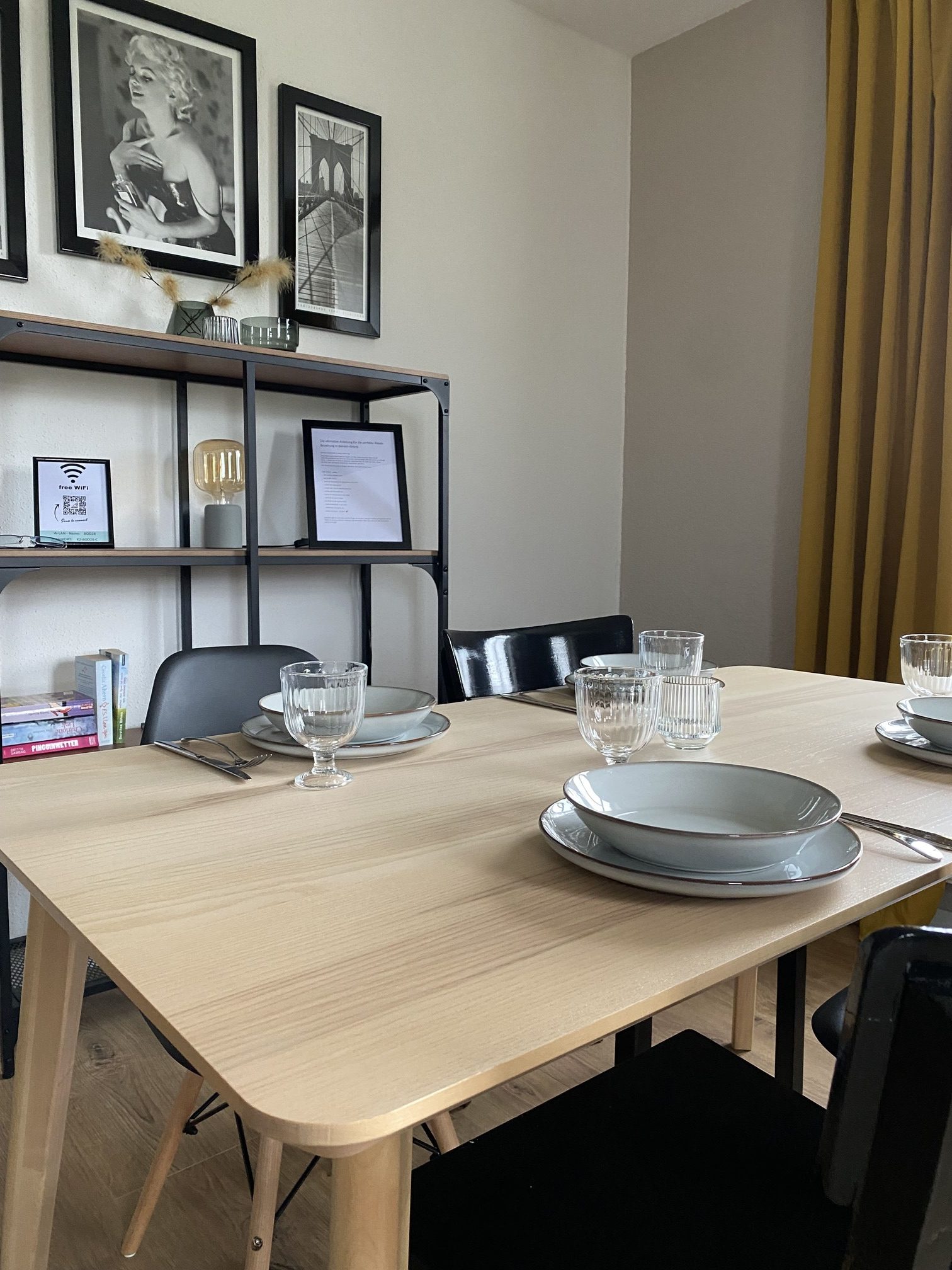 Midcentury Smart Home